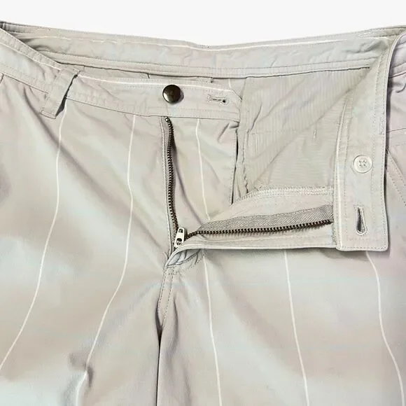 Lululemon Kahuna Bermuda Shorts Men 32 x 8.5” Check Gray White Blue Golf Outdoor - Picture 11 of 16